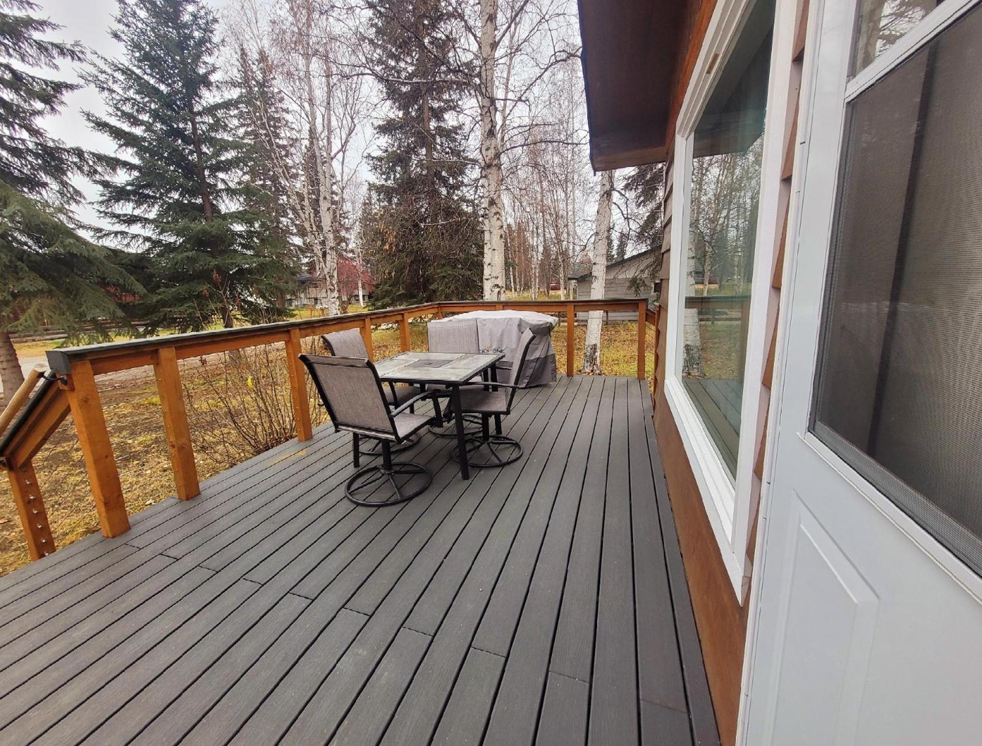Alaskan Pipeline Place Fairbanks Exterior photo
